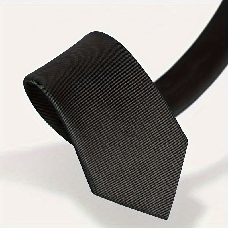 A Solid Color Handcrafted Narrow Tie With A Width Of 6cm Is Suitable For Various Occasions Such As Workplace Interviews, Meetings, Banquets, And Weddings.